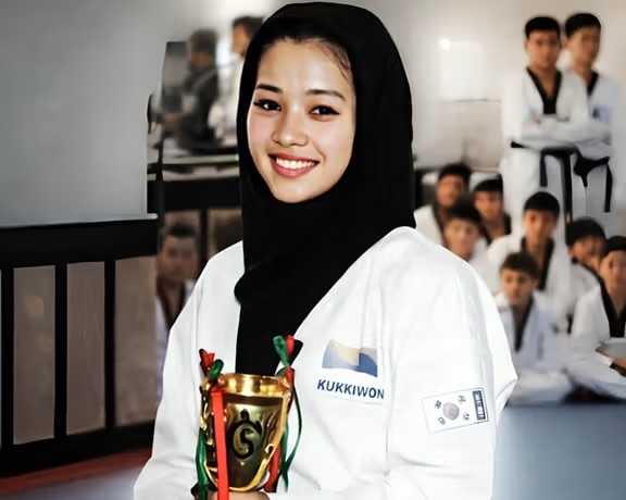 خدیجه احمدزاده مربی تکواندو، پس از ۱۳ روز از بند طالبان رها&nbsp;شد